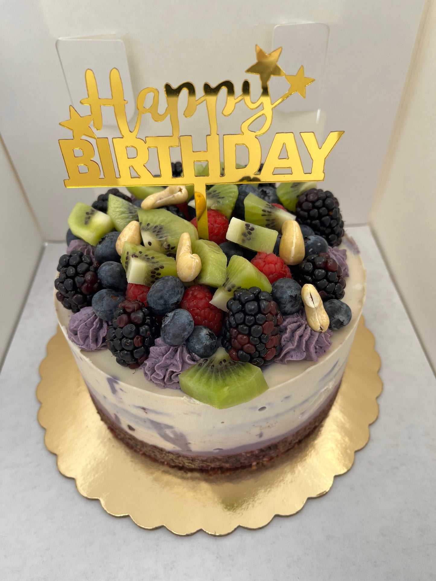 Happy Birthday cake Blueberry White Chocolate